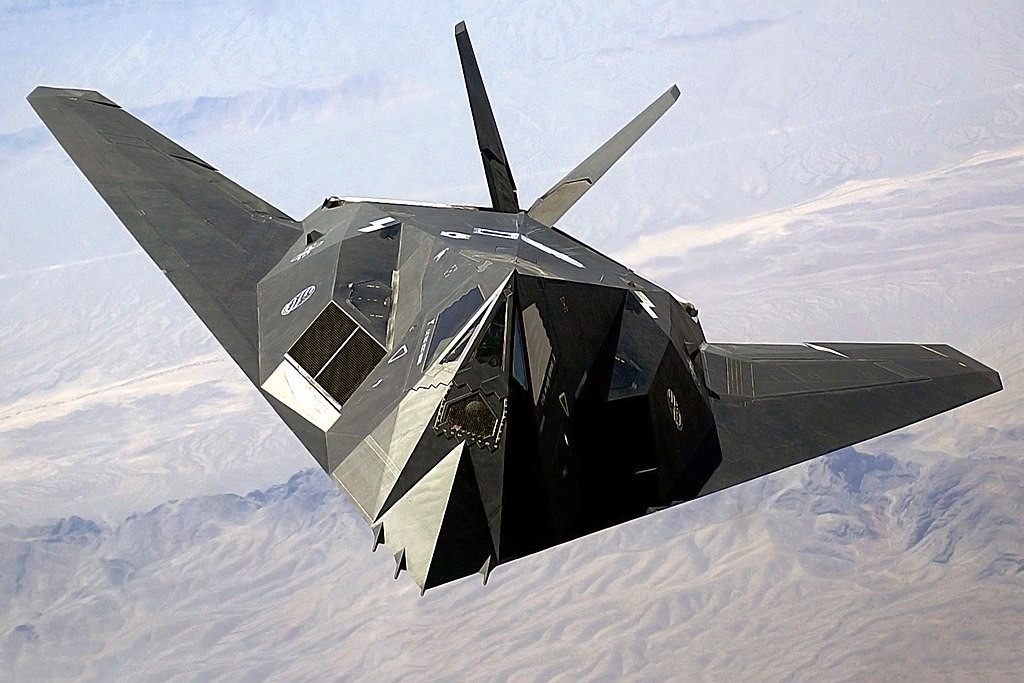 F-117A Night Hawk Bomber (A)